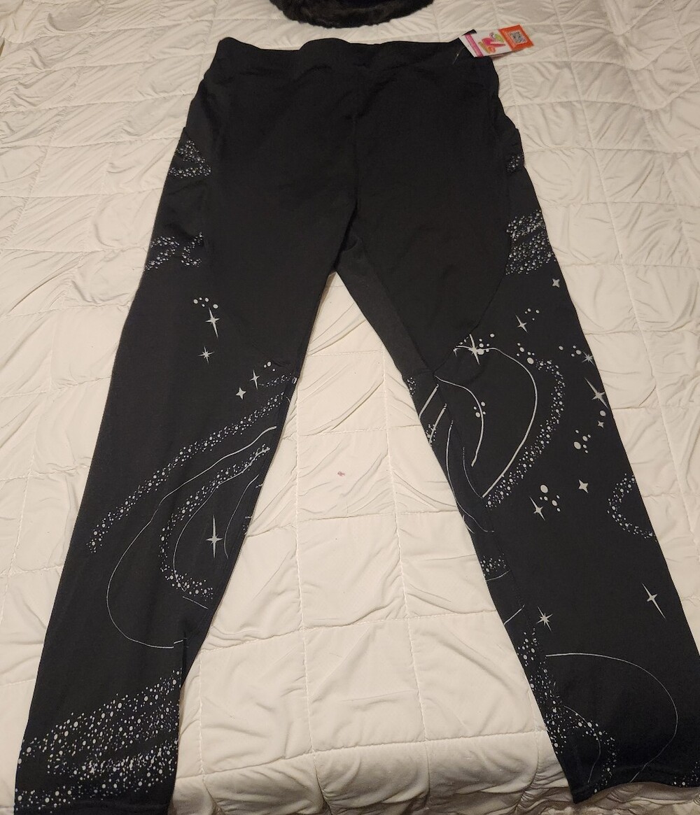 POP Fit Black Leggings with Silver Starry Print
